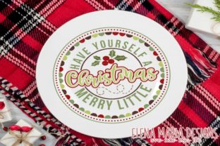 Christmas Plate Circle Design: A Versatile Graphics and Crafts Asset